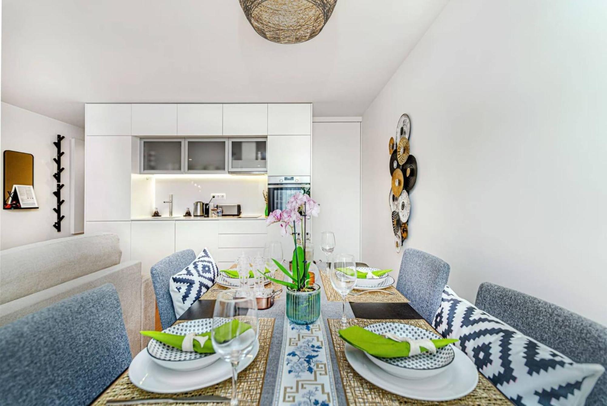 Luxury In The Art District By Innkeeper Porto Exterior photo