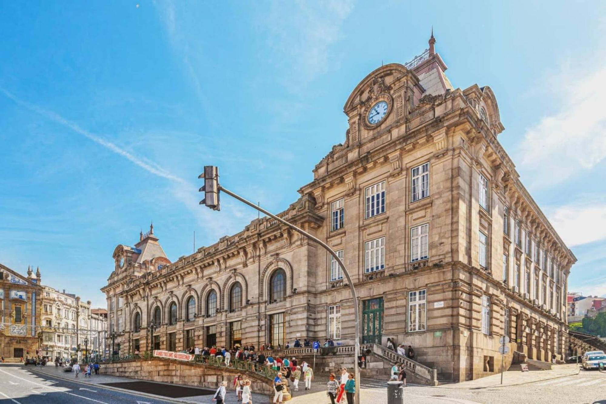 Luxury In The Art District By Innkeeper Porto Exterior photo