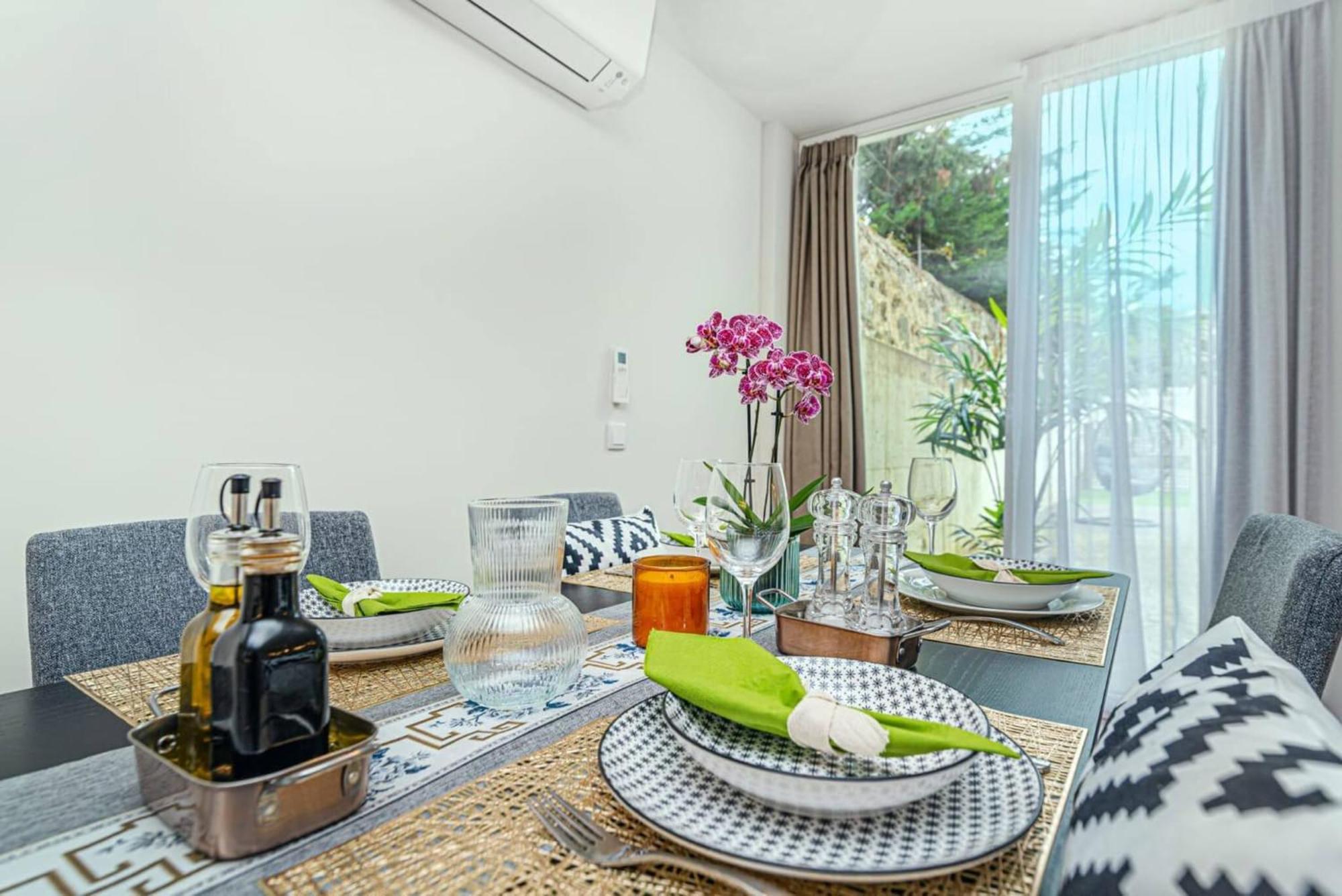Luxury In The Art District By Innkeeper Porto Exterior photo