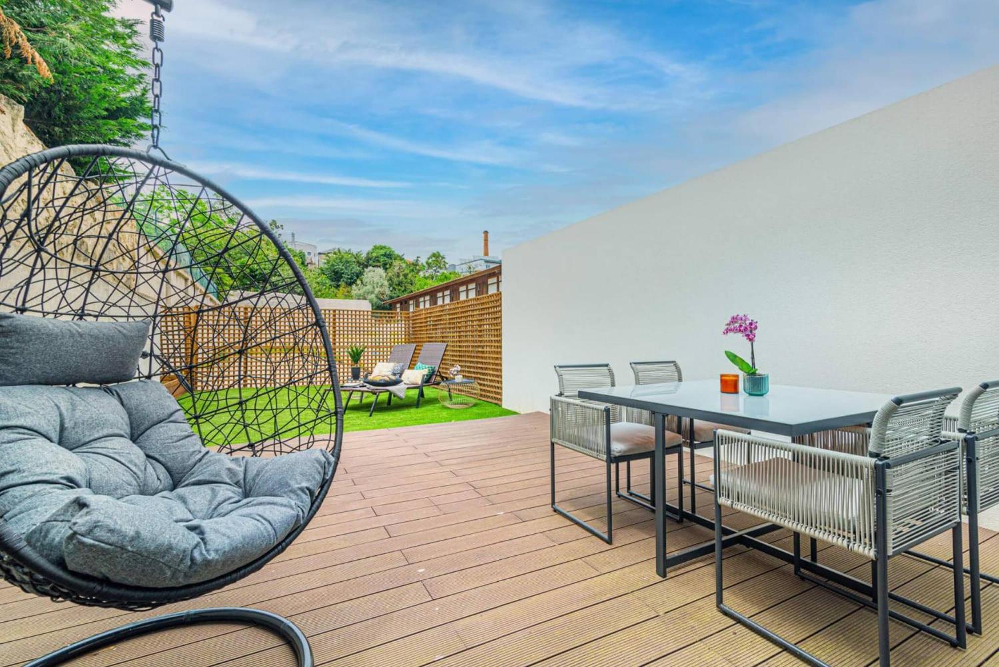 Luxury In The Art District By Innkeeper Porto Exterior photo