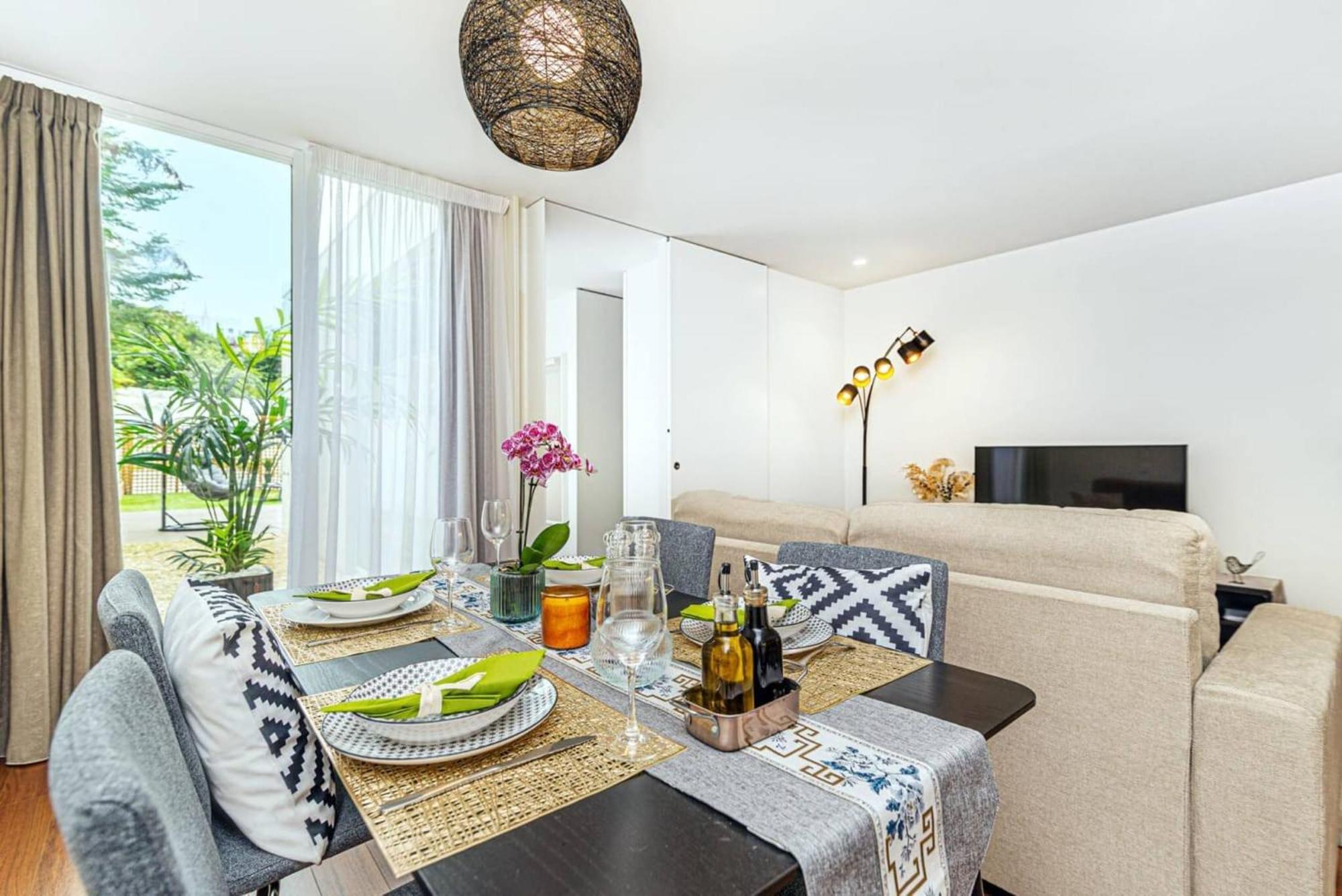 Luxury In The Art District By Innkeeper Porto Exterior photo